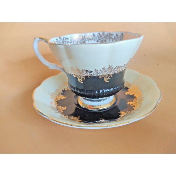 Royal Albert Cup & Saucer set "Pompadour Series"Colbalt Blue & Gold - Picture 1 of 12